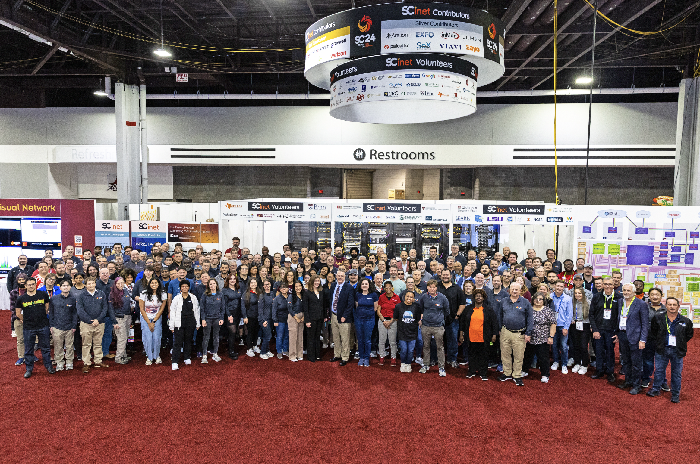 A large group picture of the SC24 participants.