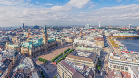 A sunny top-down picture of Hamburg.