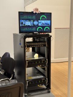 The SCC teams were up against a strict power limit of 6 kW (Image: G. Hager, NHR@FAU)