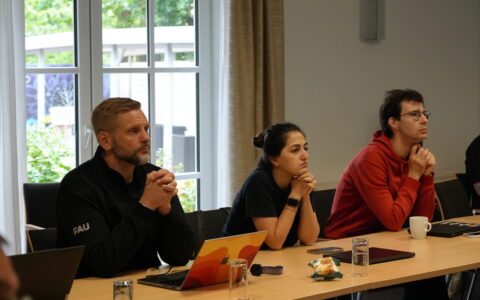 Session on Research at the NHR@FAU, Image: J. Carl, NHR@FAU